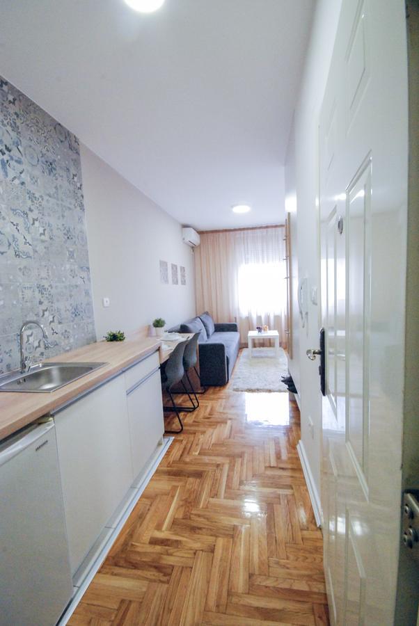 Tiara Apartment 2 Новий Сад Екстер'єр фото